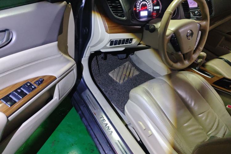 Used Nissan Teana 2011 2.0L XL Comfort Edition Driver Seat