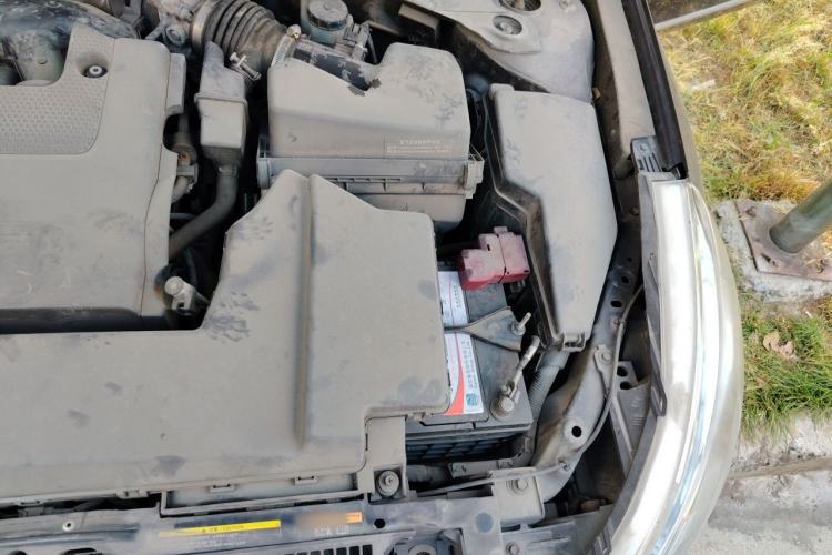 Used Nissan Teana 2011 Duke 2.5L XV VIP Prestige Edition Engine Bay Left