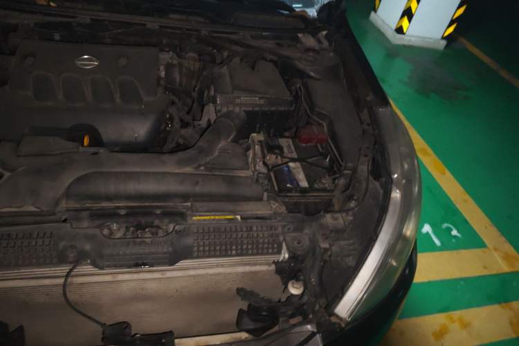 Used Nissan Teana 2011 2.0L XL Comfort Edition Engine Bay Left