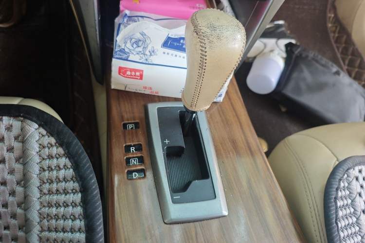 Used Nissan Teana 2011 2.5L XL Advanced Edition Gear Lever