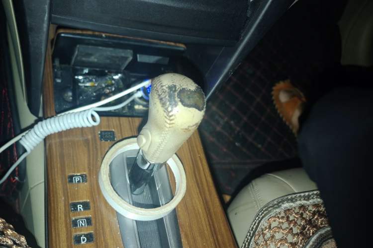 Used Nissan Teana 2011 2.0L XL Glory Edition Gear Lever