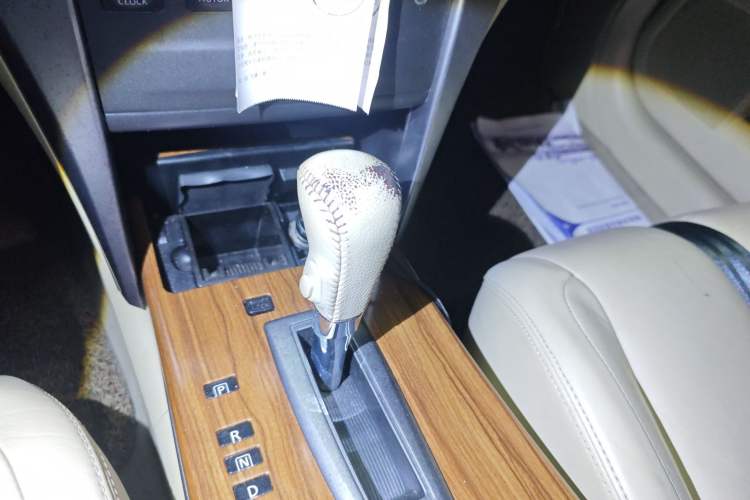 Used Nissan Teana 2011 2.0L XL Comfort Edition Gear Lever