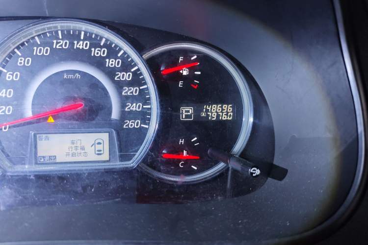 Used Nissan Teana 2011 2.0L XL Comfort Edition Odometer Close Up