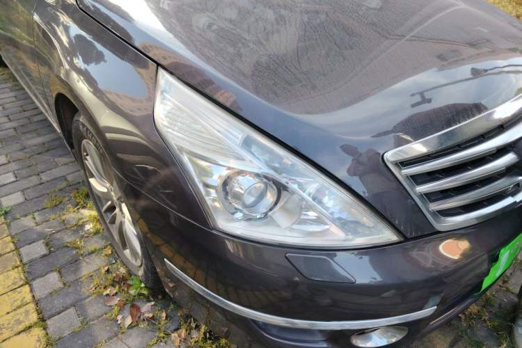 Used Nissan Teana 2011 Duke 2.5L XV VIP Prestige Edition Right Front Headlight