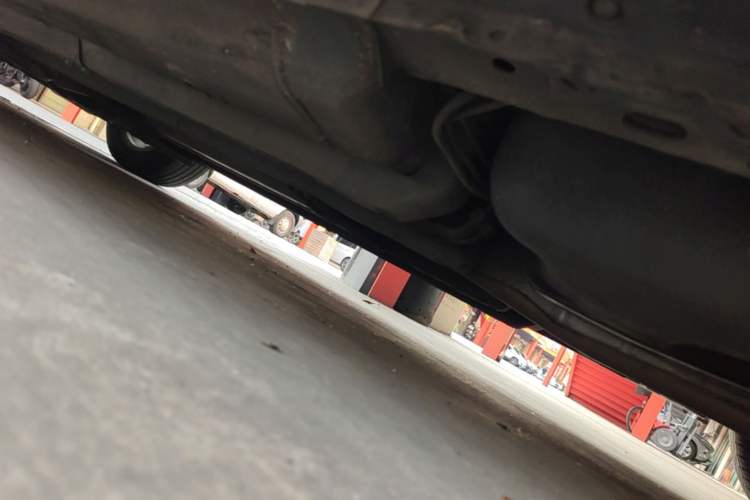 Used Nissan Teana 2011 2.5L XL Advanced Edition Chassis Rear Left