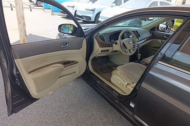 Used Nissan Teana 2011 2.5L XL Advanced Edition Driver Seat