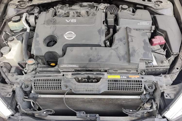 Used Nissan Teana 2011 2.5L XL Advanced Edition Engine Bay
