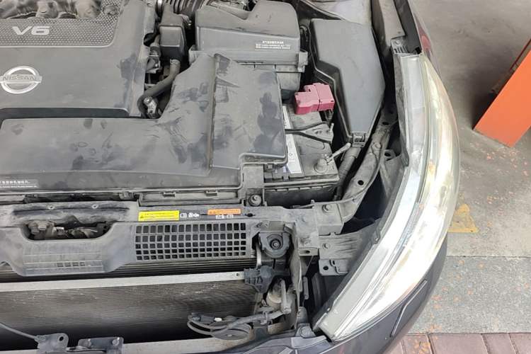 Used Nissan Teana 2011 2.5L XL Advanced Edition Engine Bay Left