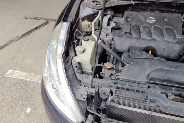 Used Nissan Teana 2011 2.0L XL Comfort Edition Engine Bay Right