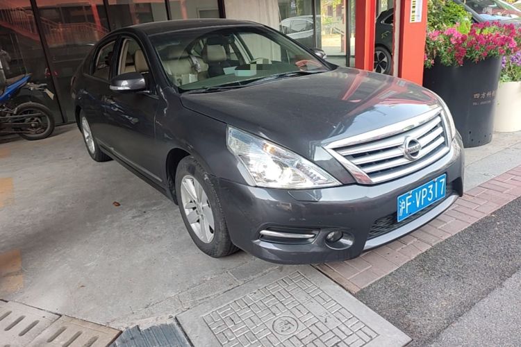 Used Nissan Teana 2011 2.5L XL Advanced Edition Front Right 45 Deg