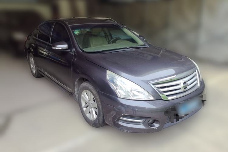 Used Nissan Teana 2011 2.0L XL Comfort Edition Front Right 45 Deg