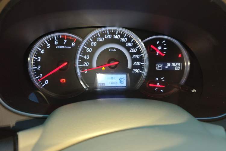 Used Nissan Teana 2011 2.5L XL Advanced Edition Instrument Cluster