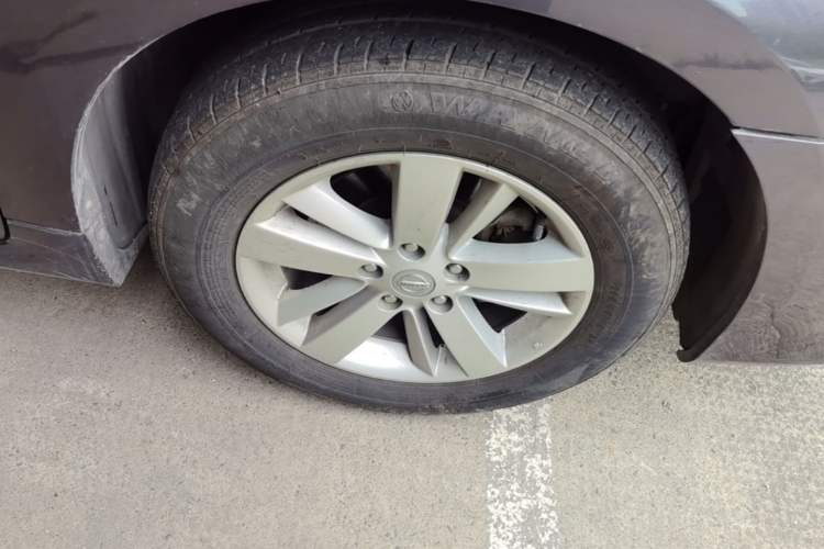 Used Nissan Teana 2011 2.0L XL Comfort Edition Right Front Wheel Hub