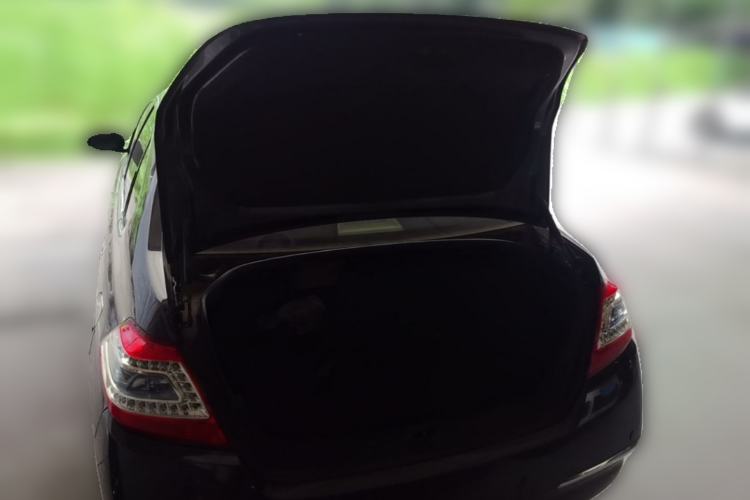 Used Nissan Teana 2011 2.0L XL Comfort Edition Trunk