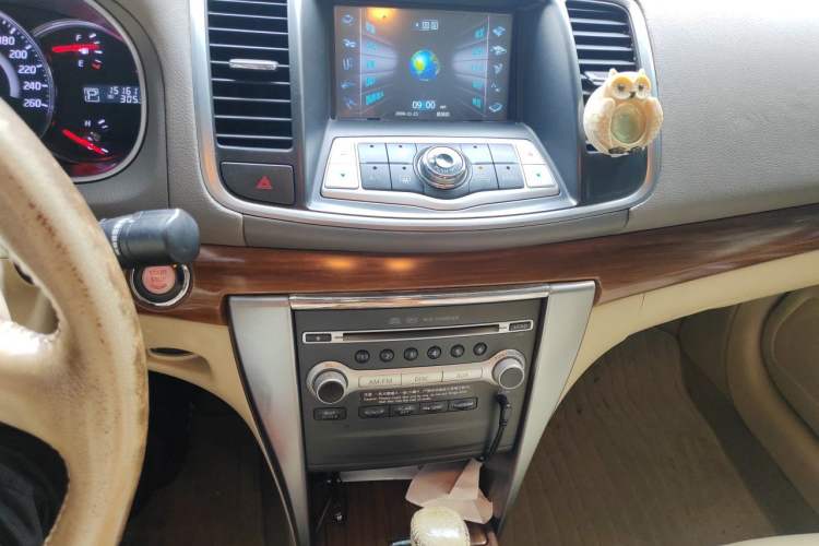 Used Nissan Teana 2011 2.5L XL Advanced Edition Audio And AC Panel
