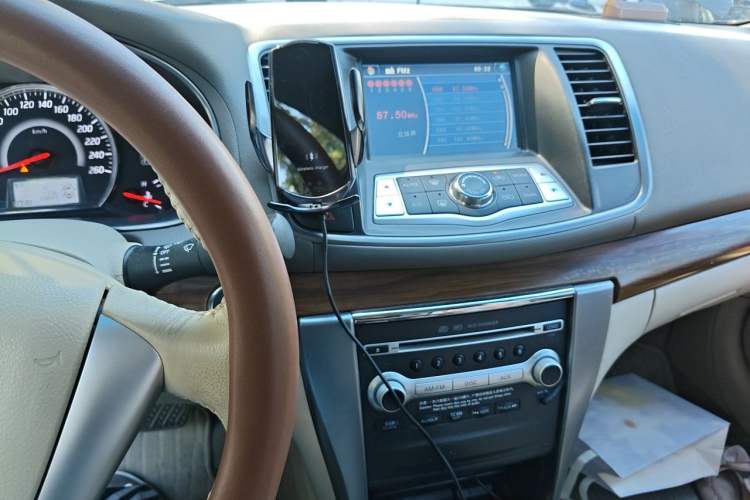 Used Nissan Teana 2011 2.0L XL Comfort Edition Audio And AC Panel