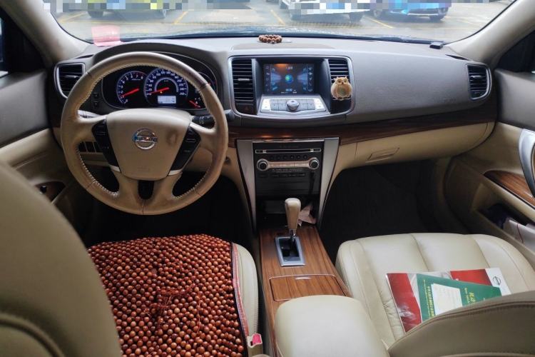 Used Nissan Teana 2011 2.5L XL Advanced Edition Center Console