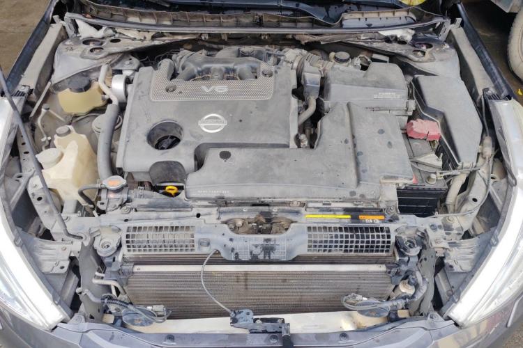 Used Nissan Teana 2011 2.5L XL Advanced Edition Engine Bay