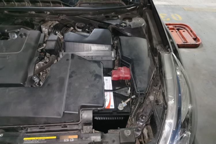 Used Nissan Teana 2011 2.5L XL Advanced Edition Engine Bay Left