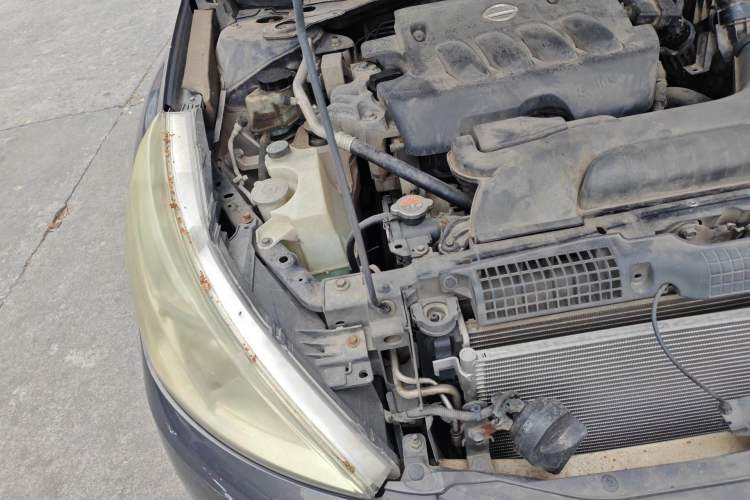 Used Nissan Teana 2011 2.0L XL Comfort Edition Engine Bay Right