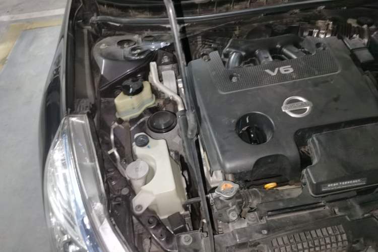 Used Nissan Teana 2011 2.5L XL Advanced Edition Engine Bay Right