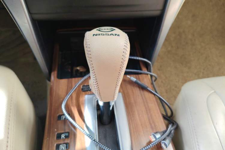 Used Nissan Teana 2011 2.0L XL Comfort Edition Gear Lever