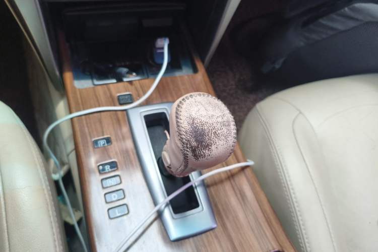 Used Nissan Teana 2011 2.0L XL Comfort Edition Gear Lever
