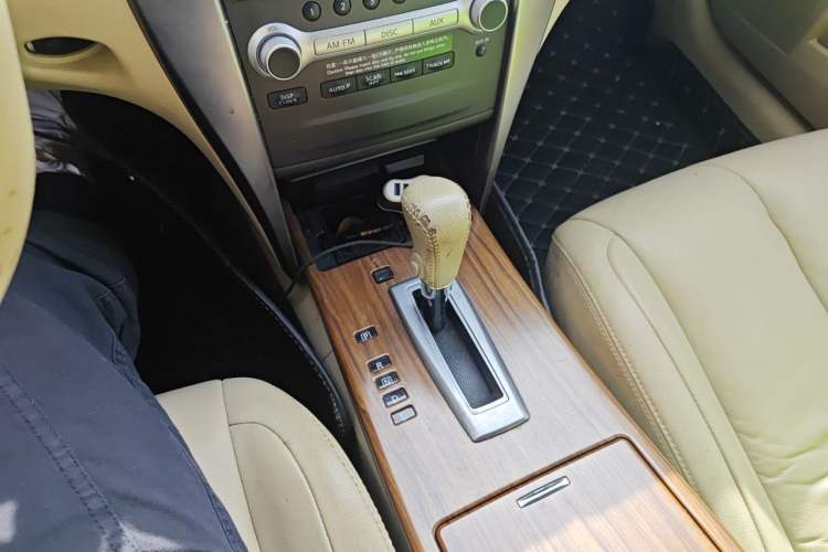 Used Nissan Teana 2011 2.0L XL Comfort Edition Gear Lever