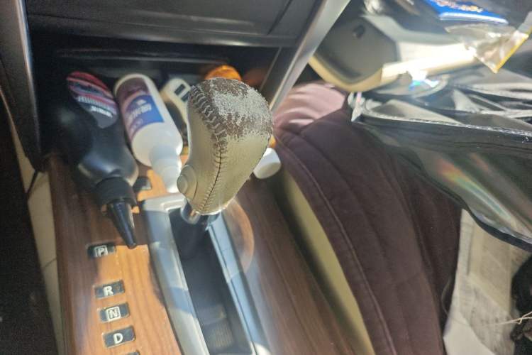Used Nissan Teana 2011 2.0L XL Comfort Edition Gear Lever