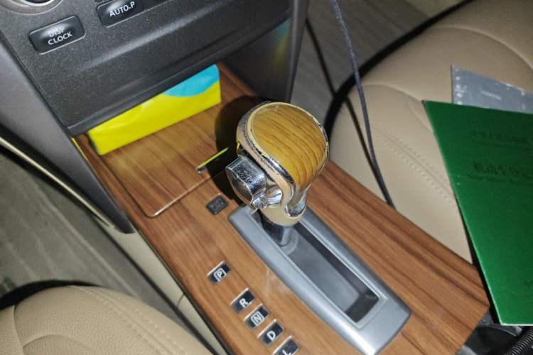 Used Nissan Teana 2011 2.0L XE Standard Edition Gear Lever