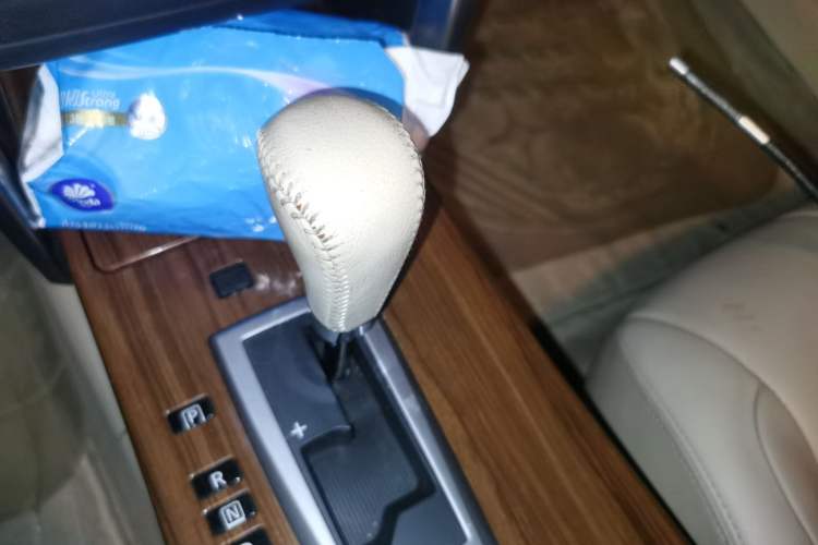 Used Nissan Teana 2011 2.5L XL Advanced Edition Gear Lever