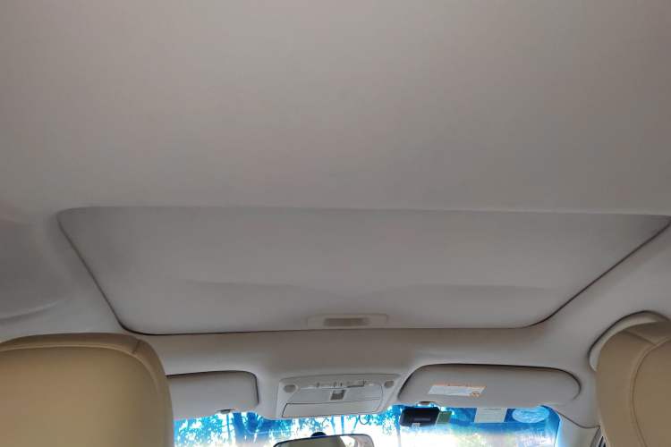 Used Nissan Teana 2011 2.5L XL Advanced Edition Headliner