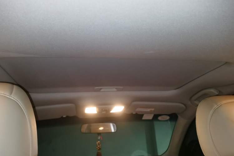 Used Nissan Teana 2011 2.5L XL Advanced Edition Headliner
