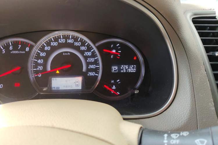 Used Nissan Teana 2011 2.0L XL Comfort Edition Odometer Close Up