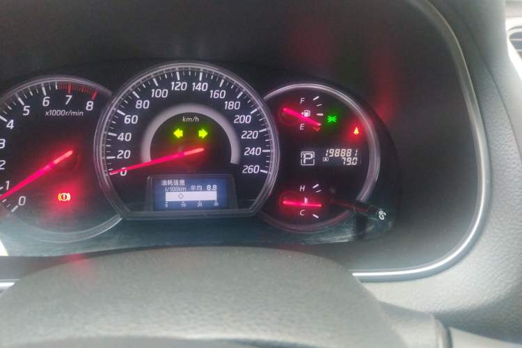 Used Nissan Teana 2011 Duke 2.5L XV Luxury Edition Odometer Close Up