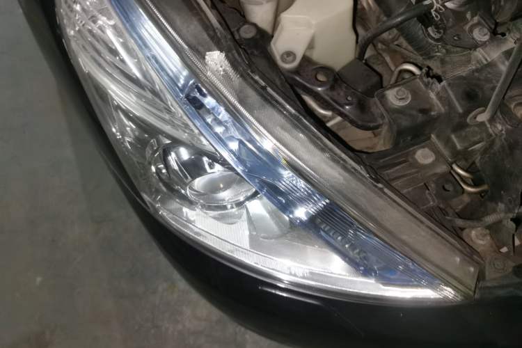 Used Nissan Teana 2011 2.5L XL Advanced Edition Right Front Headlight