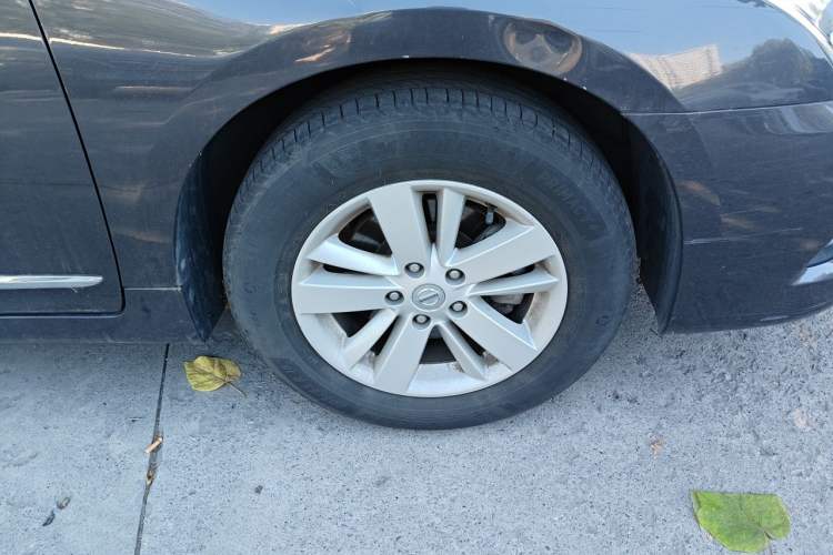 Used Nissan Teana 2011 2.0L XL Comfort Edition Right Front Wheel Hub