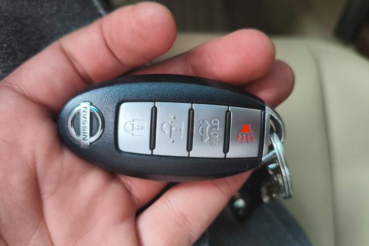 Used Nissan Teana 2011 2.0L XE Standard Edition Vehicle Key