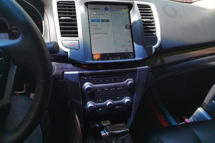Used Nissan Teana 2011 Duke 2.5L XV Luxury Edition Audio And AC Panel