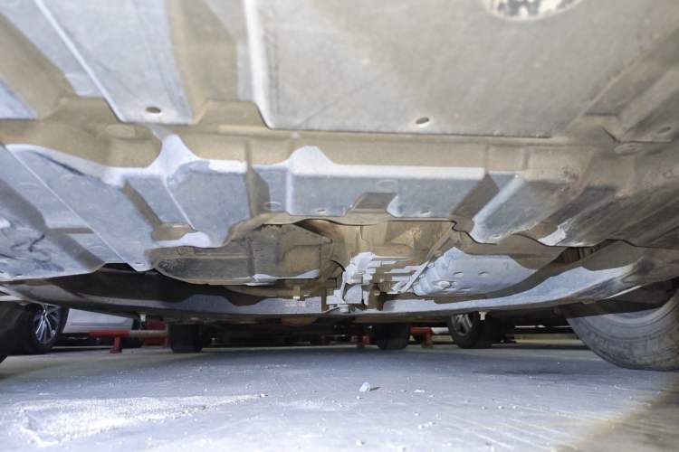 Used Nissan Teana 2011 2.0L XL Comfort Edition Chassis Front