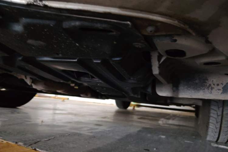 Used Nissan Teana 2011 2.5L XL Advanced Edition Chassis Front Left