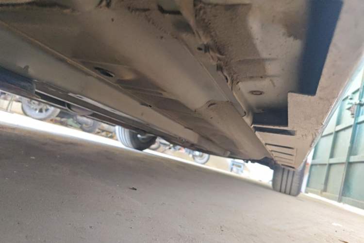 Used Nissan Teana 2011 2.0L XL Comfort Edition Chassis Front Left