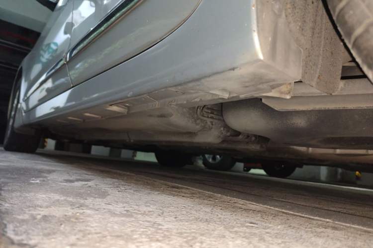 Used Nissan Teana 2011 2.5L XL Advanced Edition Chassis Rear Left