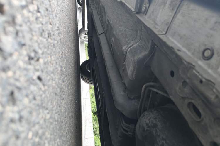 Used Nissan Teana 2011 2.5L XL Advanced Edition Chassis Rear Left