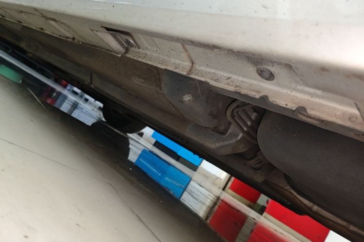 Used Nissan Teana 2011 2.5L XL Advanced Edition Chassis Rear Left