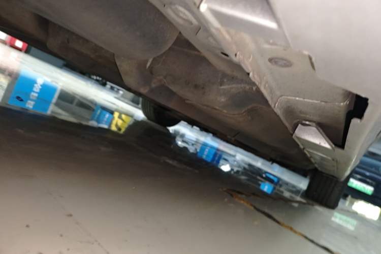 Used Nissan Teana 2011 2.5L XL Advanced Edition Chassis Rear Right