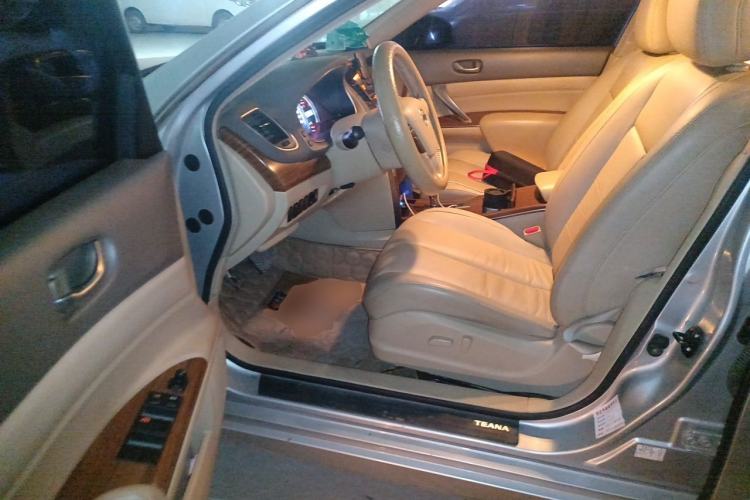 Used Nissan Teana 2011 2.0L XL Comfort Edition Driver Seat
