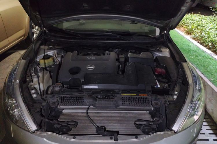 Used Nissan Teana 2011 2.5L XL Advanced Edition Engine Bay