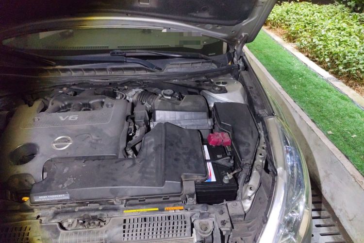 Used Nissan Teana 2011 2.5L XL Advanced Edition Engine Bay Left