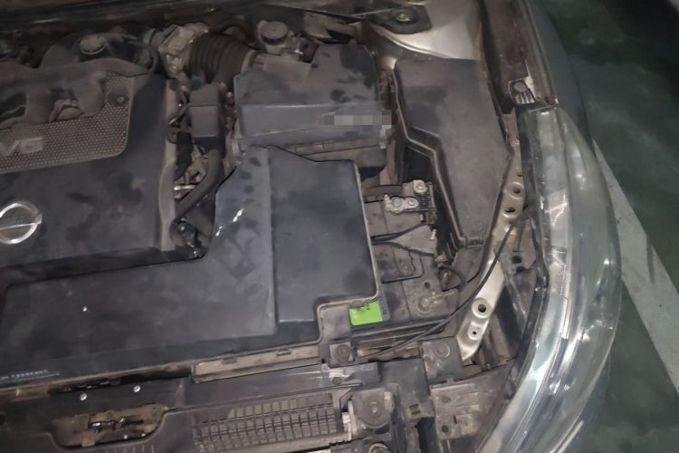 Used Nissan Teana 2011 2.5L XL Glory Edition Engine Bay Left